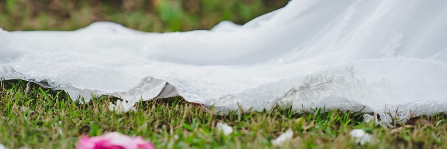 brautkleid-1-2048x536