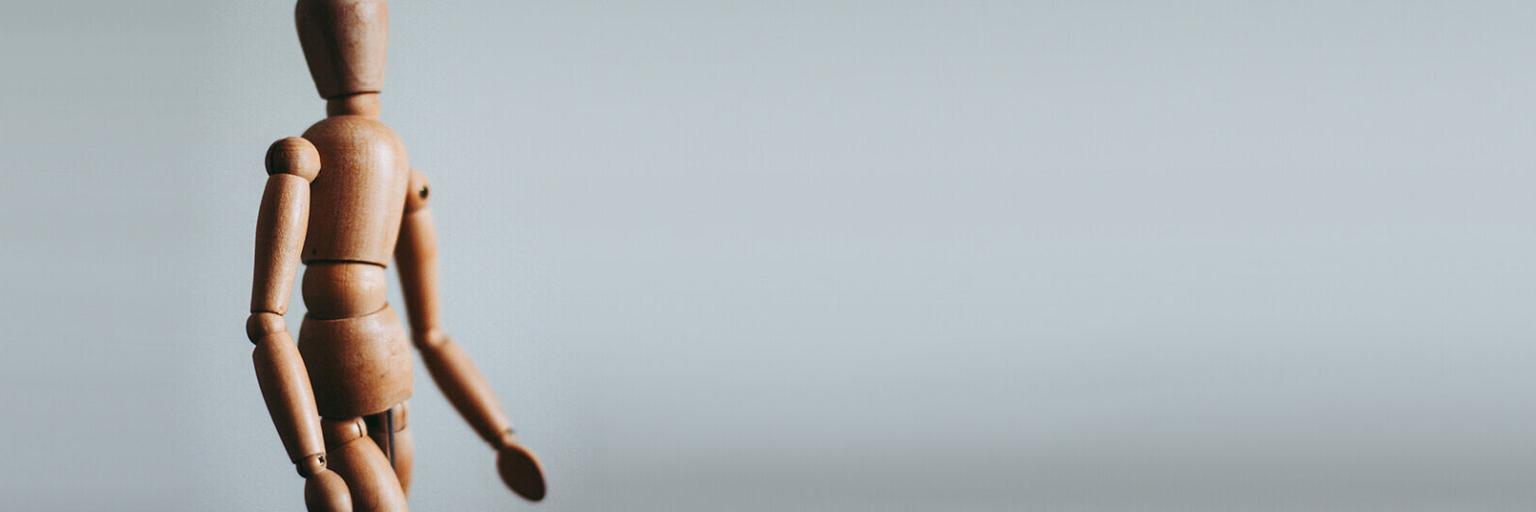 Holzfigur