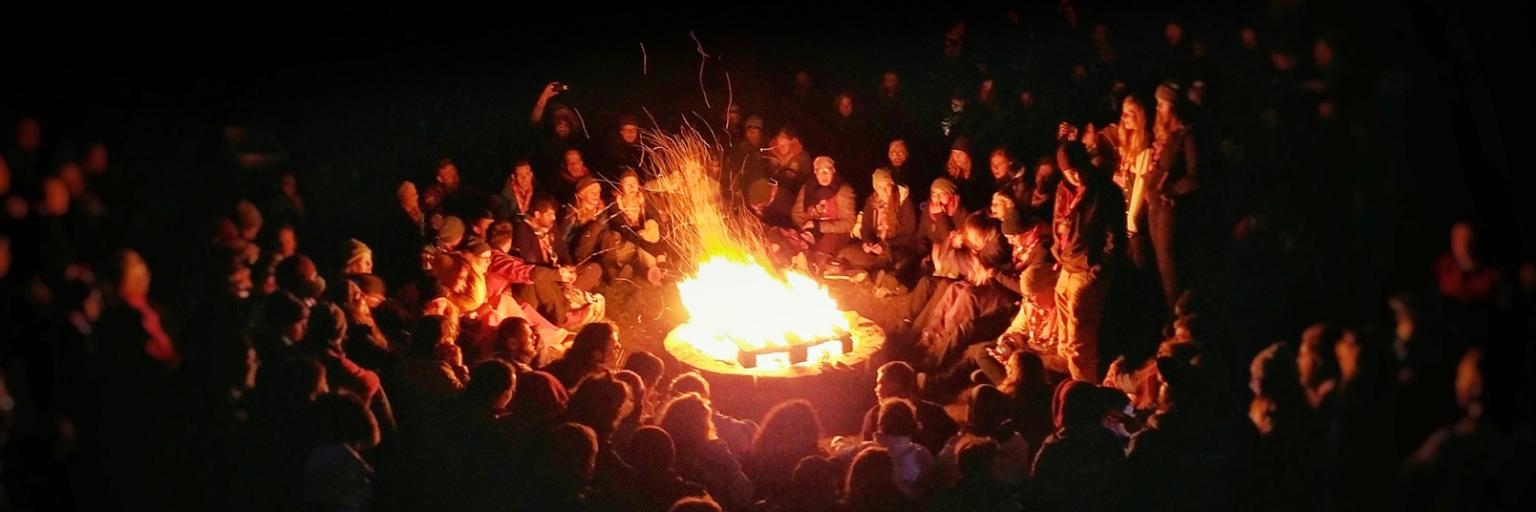 maximilian-meyer-PHrlFcy8eeU-unsplash